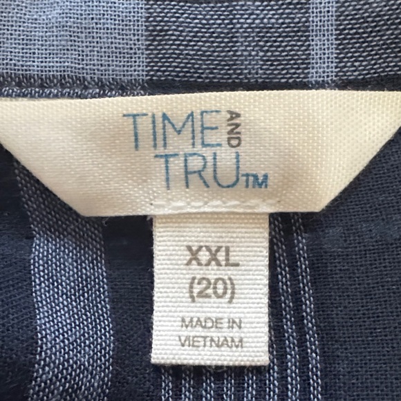 Time and Tru Blue Plaid Blouse - Picture 6 of 7